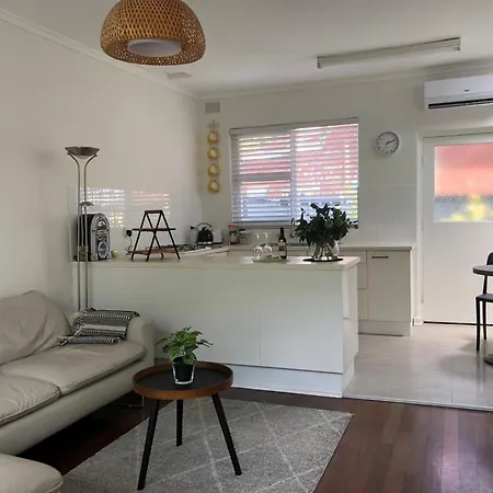 Mrs Brown'S Comfy City Pad Adelaide Exterior photo